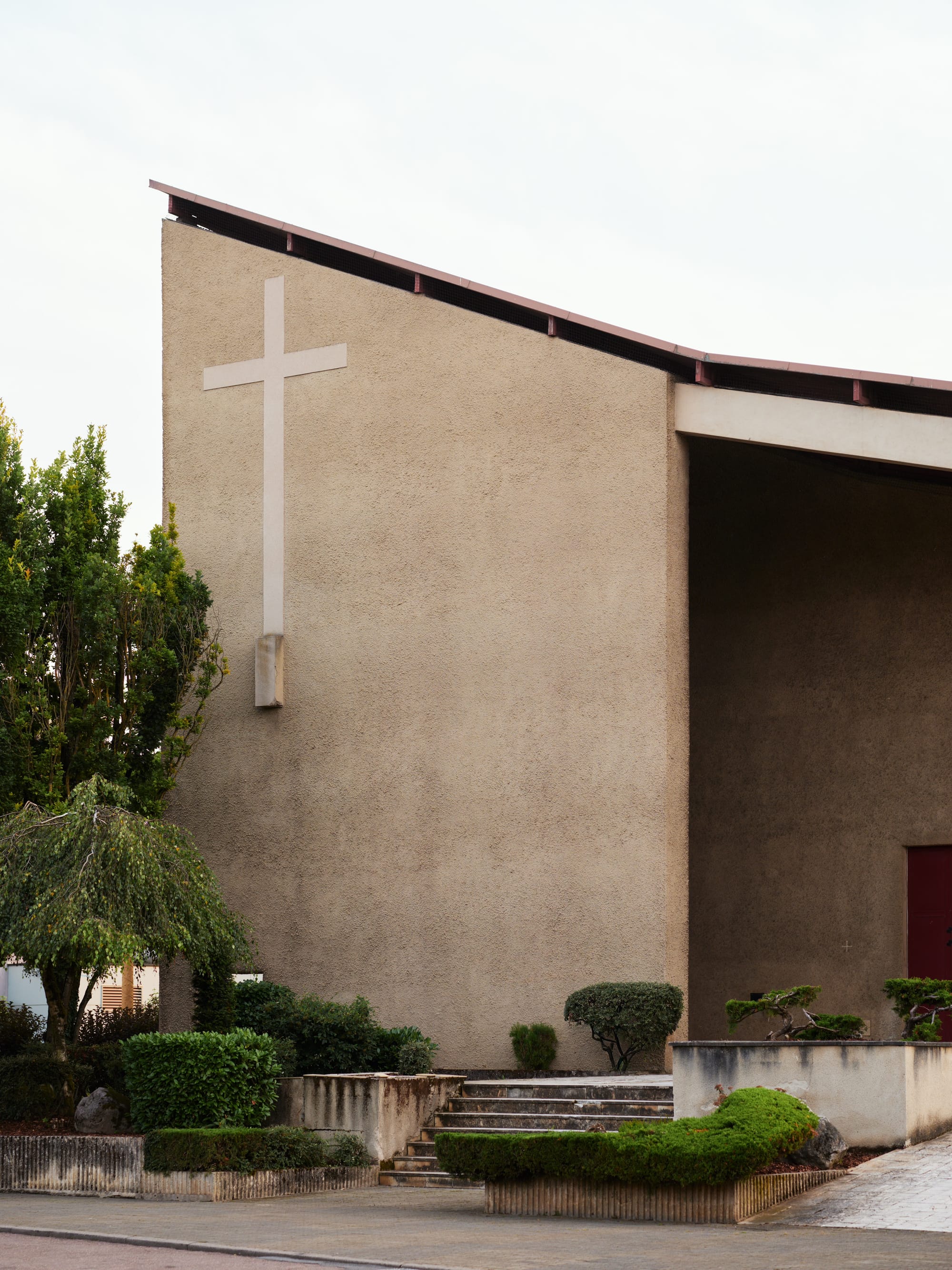 Saint-Martin Church of Maizières-lès-Metz: A Modernist Vision in Concrete and Light