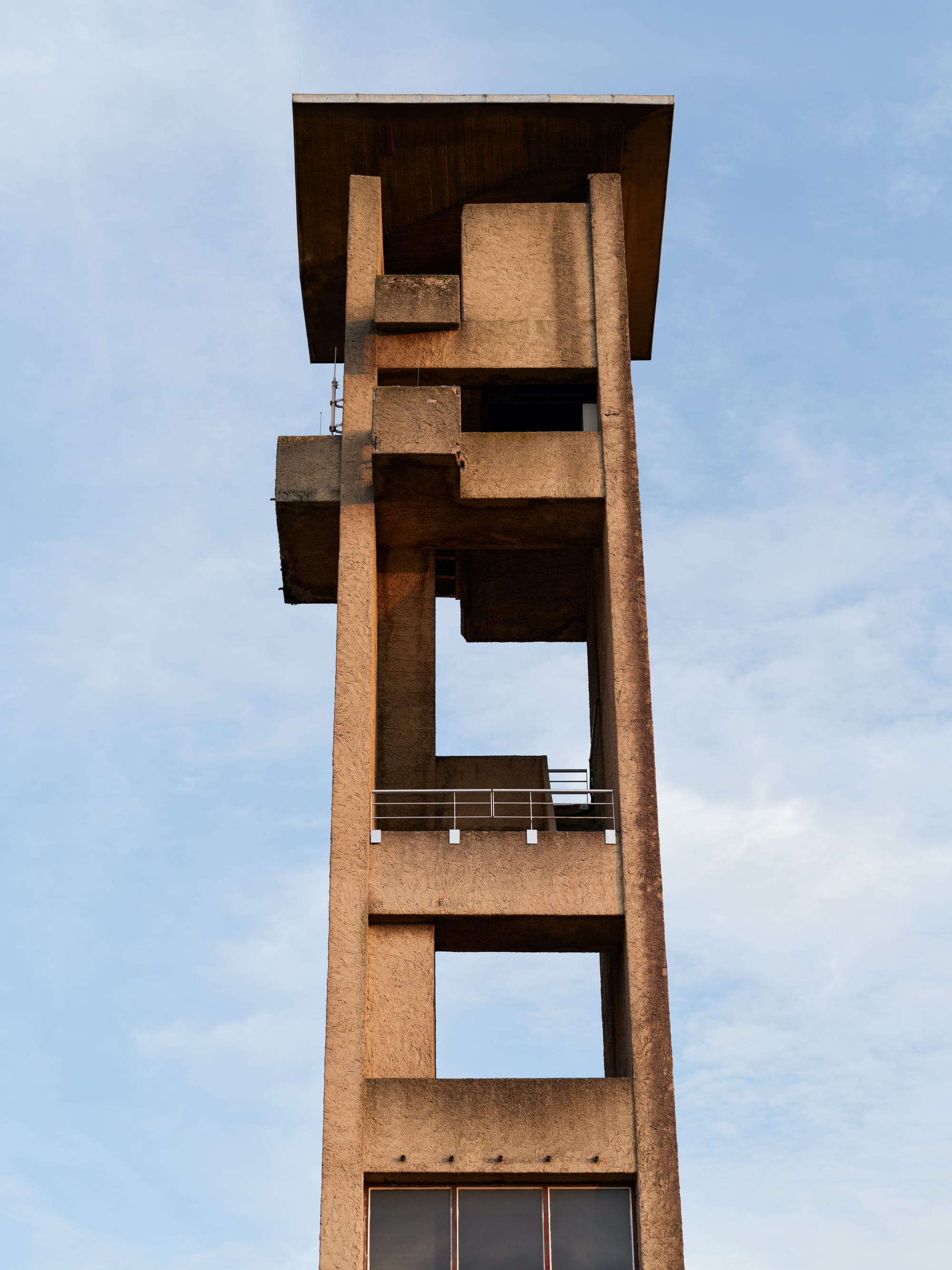 Saint-Martin Church of Maizières-lès-Metz: A Modernist Vision in Concrete and Light