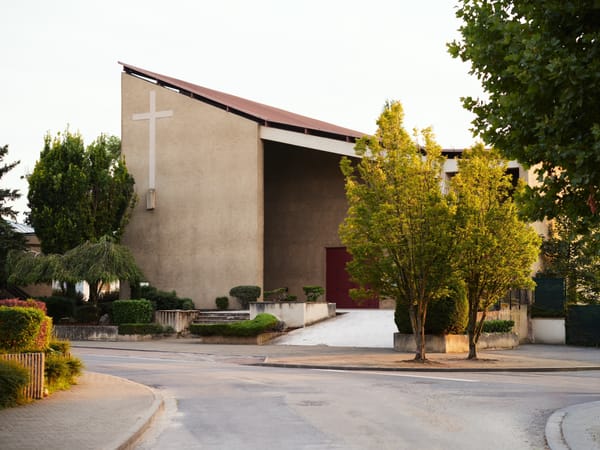 Saint-Martin Church of Maizières-lès-Metz: A Modernist Vision in Concrete and Light